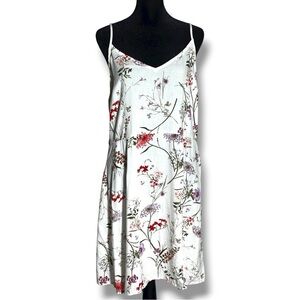 Vero Moda NWT Floral White Red/Purple Floral Print Sleeveless Flowy Mini Dress